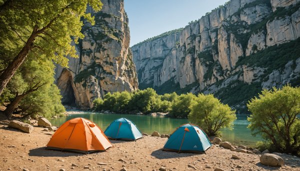 Comment s'équiper pour un week-end en camping en Ardèche ?