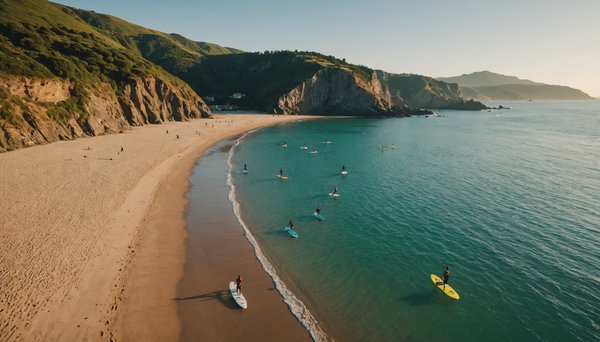 Quelles sont les idées d'activités à faire entre amis lors d'un week-end en bord de mer au Pays basque ?